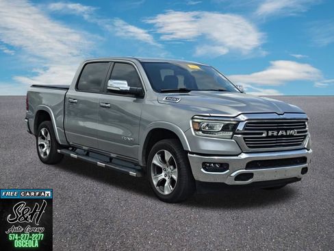 Used 2021 RAM 1500 Laramie AWD/4WD image 3