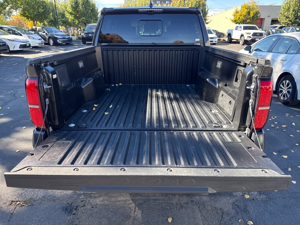 Certified 2025 Toyota Tacoma TRD Sport w/ TRD Sport Premium Package AWD/4WD image 26