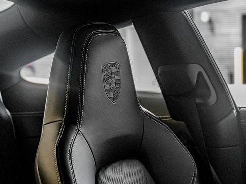 Certified 2024 Porsche 911 Carrera 4S w/ Sport Package image 23