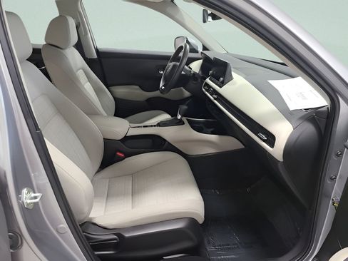 Used 2024 Honda HR-V LX image 11