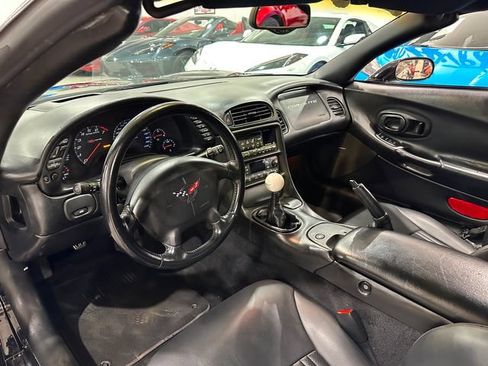 Used 2002 Chevrolet Corvette Z06 w/ Memory Pkg RWD image 11