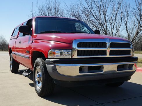 Used 1999 Dodge Ram 2500 Truck 2WD Quad Cab image 21