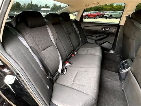 Used 2025 Honda Accord SE image 20