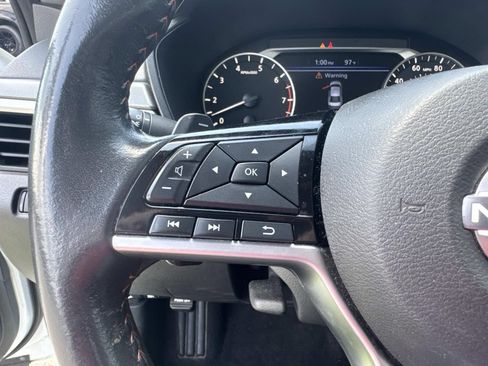 Used 2024 Nissan Altima 2.5 SR FWD image 22