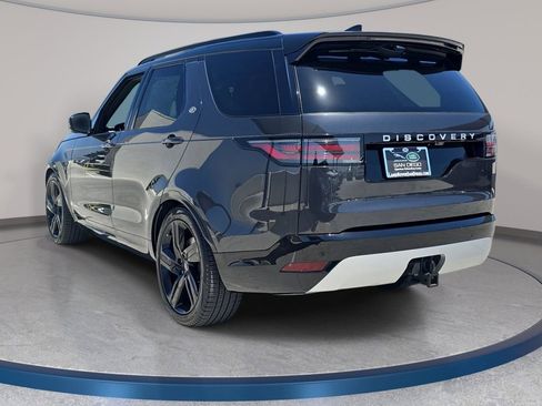 Certified 2024 Land Rover Discovery Metropolitan Edition AWD/4WD image 7