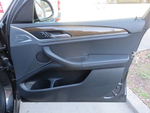 Used 2019 BMW X3 xDrive30i w/ Convenience Package image 27