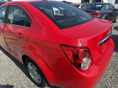 Used 2015 Chevrolet Sonic LT FWD image 5