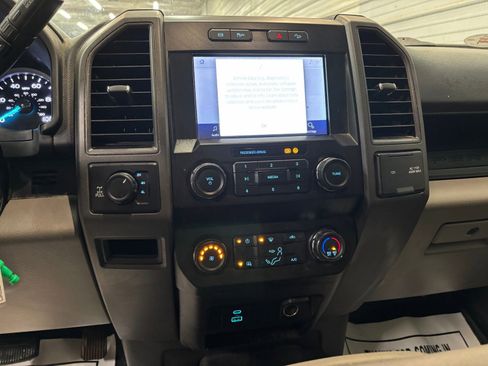 Used 2022 Ford F250 XL w/ Power Equipment Group image 20