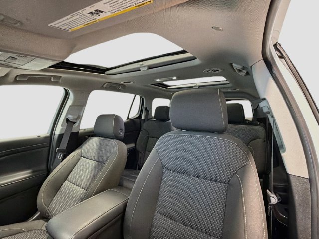 Certified 2023 GMC Acadia SLE w/ Driver Convenience Package AWD/4WD image 19