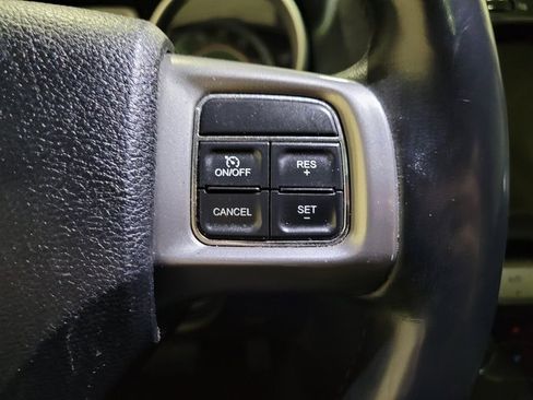 Used 2015 Dodge Journey Crossroad w/ Rear Seat Video Group image 32