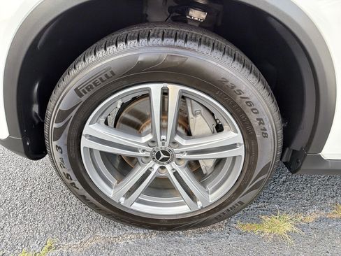 Used 2022 Mercedes-Benz GLC 300 image 26