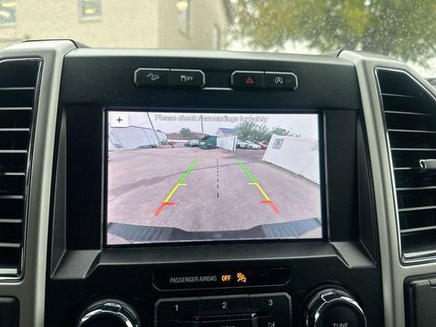 Used 2019 Ford F150 Lariat w/ FX4 Off-Road Package image 19