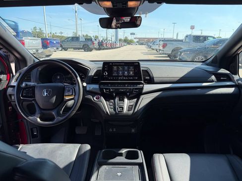 Used 2025 Honda Odyssey Sport-L image 31