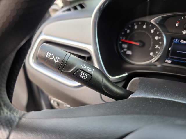Used 2023 Chevrolet Equinox LS w/ LS Convenience Package FWD image 23