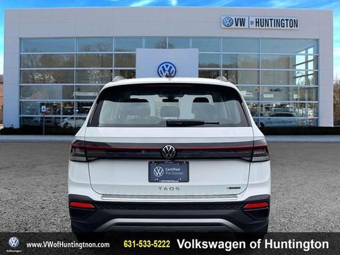 Certified 2025 Volkswagen Taos S image 7