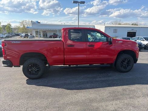 Used 2020 Chevrolet Silverado 1500 Custom Trail Boss w/ Custom Convenience Package AWD/4WD image 8
