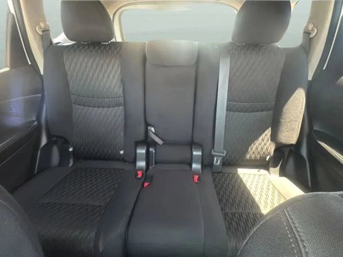 Used 2020 Nissan Rogue SV FWD image 19