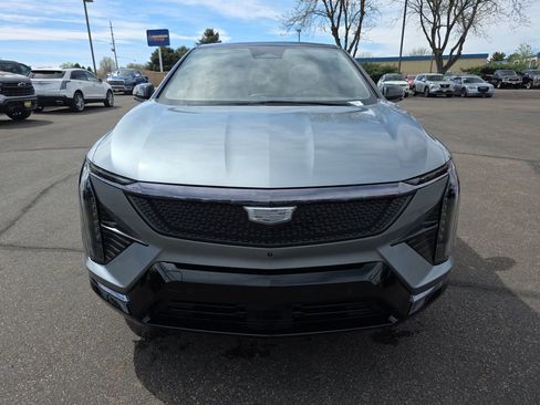 New 2026 Cadillac Optiq Sport 1 w/ LPO, Floor Liner Package AWD/4WD image 8