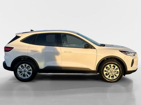 New 2026 Ford Escape Active w/ Cold Weather Package AWD/4WD image 6