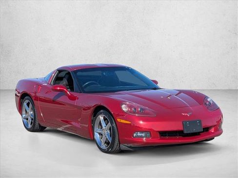 Used 2012 Chevrolet Corvette Coupe image 3