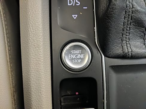 Used 2018 Volkswagen Atlas SEL image 27