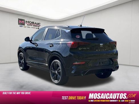 Used 2024 Buick Encore GX Sport Touring AWD/4WD image 5
