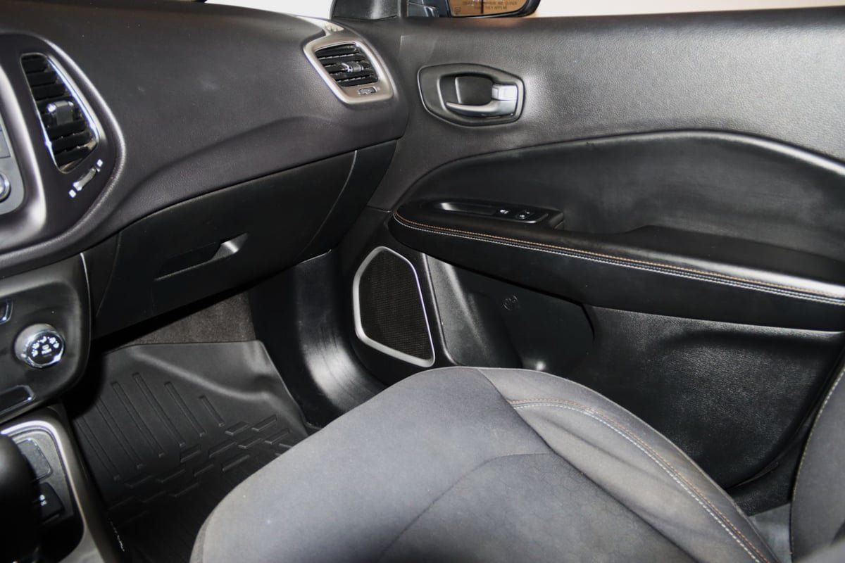 Used 2018 Jeep Compass Sport AWD/4WD image 41