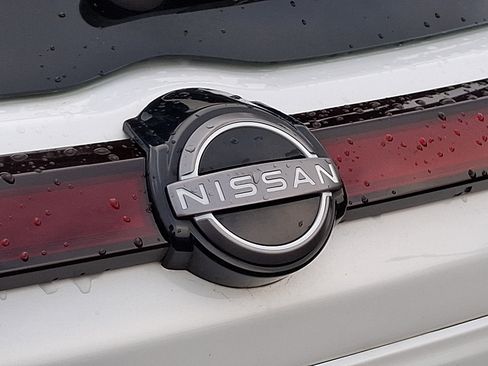 Used 2024 Nissan Kicks SV FWD image 29
