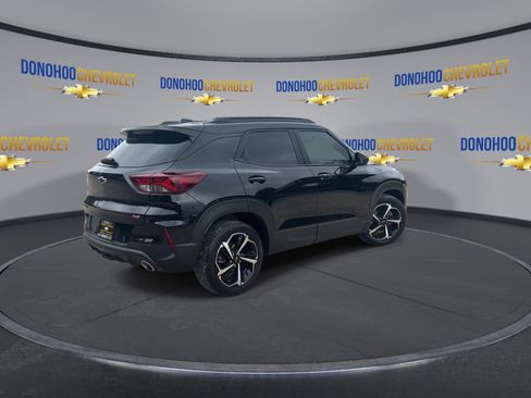 Used 2021 Chevrolet TrailBlazer RS w/ Sun and Liftgate Package FWD image 11