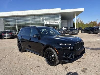 New 2026 BMW X7 M60i