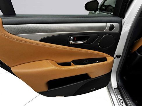 Used 2014 Lexus LS 460 image 41