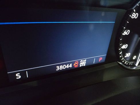 Certified 2023 Cadillac XT6 Premium Luxury w/ LPO, Floor Liner Package image 14