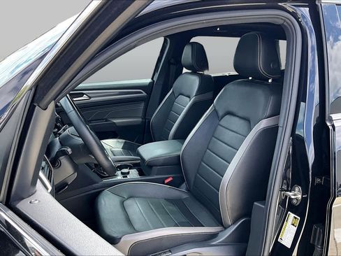 Used 2023 Volkswagen Atlas Cross Sport SEL Premium R-Line AWD/4WD image 13