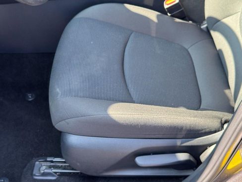 Certified 2025 Toyota RAV4 LE AWD/4WD image 18