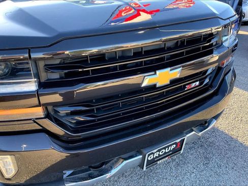 Used 2019 Chevrolet Silverado 1500 LT w/ All Star Edition image 28