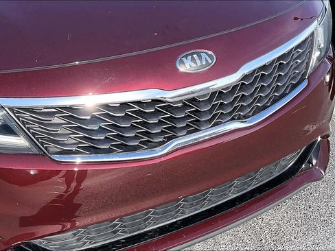 Used 2019 Kia Optima LX image 29