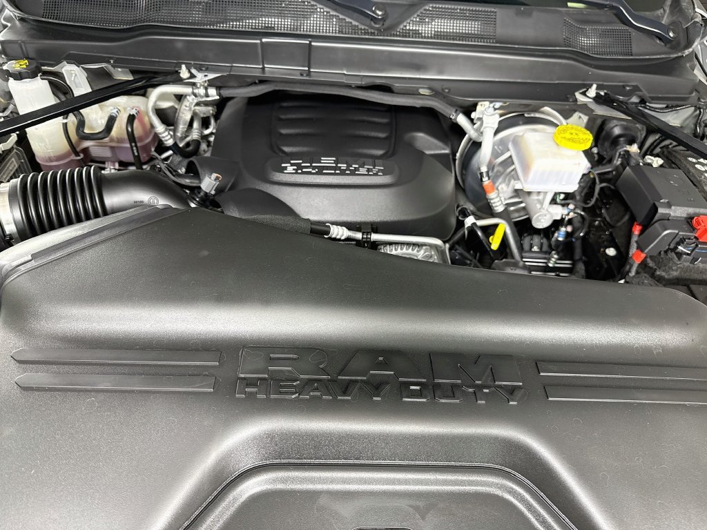 Used 2026 RAM 2500 Tradesman AWD/4WD image 32