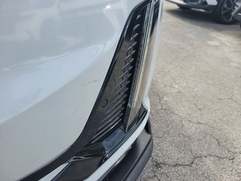 Used 2022 Cadillac XT6 Premium Luxury image 8