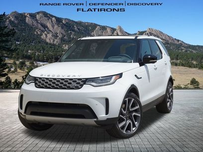 New 2025 Land Rover Discovery S