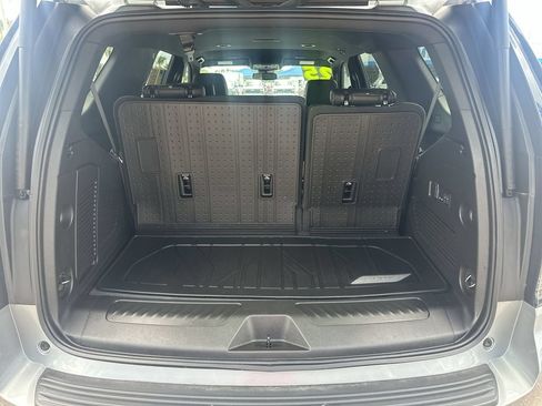 Used 2025 Chevrolet Tahoe LT w/ Comfort Package RWD image 23