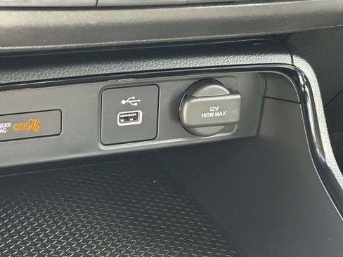 Certified 2025 Honda CR-V LX image 27