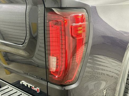 Used 2023 GMC Sierra 1500 AT4 w/ AT4 Premium Package AWD/4WD image 24
