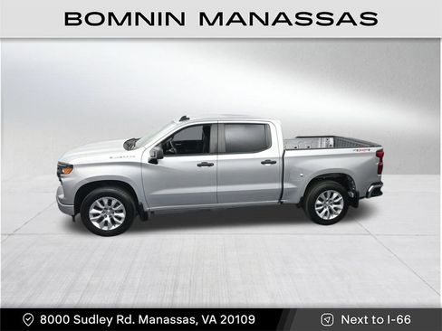 Used 2022 Chevrolet Silverado 1500 Custom image 17