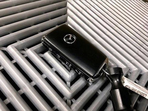 Used 2022 MAZDA CX-5 Carbon Edition image 10