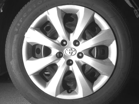 Used 2025 Toyota Corolla LE FWD image 13