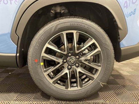 New 2026 Toyota Corolla Cross XLE image 27