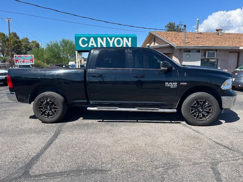 Used 2019 RAM 1500 Big Horn AWD/4WD image 2