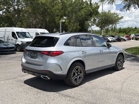 Used 2025 Mercedes-Benz GLC 300 image 3