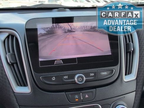 Used 2022 Chevrolet Malibu RS image 19