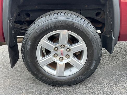 Used 2014 GMC Sierra 1500 SLT w/ Suspension Package, Off-Road AWD/4WD image 12
